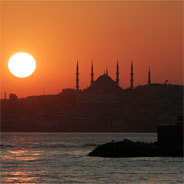 In Istanbul wollen drei Historiker die Schriften über den Urmenschen Adam entziffern